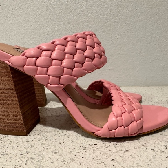 Steve Madden - Picture 7 of 13